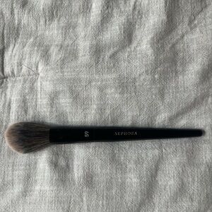 Sephora Black Fluffy Powder Brush Essential Makeup Tool